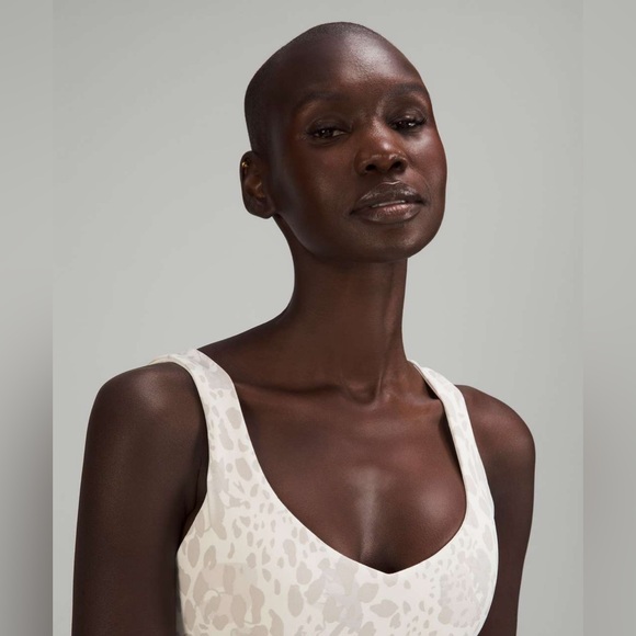 Lululemon Align Tank Top in Cheetah Camo Antique White Multi Size 0 - Picture 2 of 8